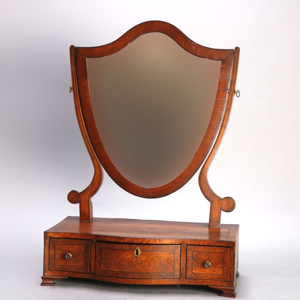 Georgian Flame Mahogany Shield Form Shaving Mirror (1 of 8)