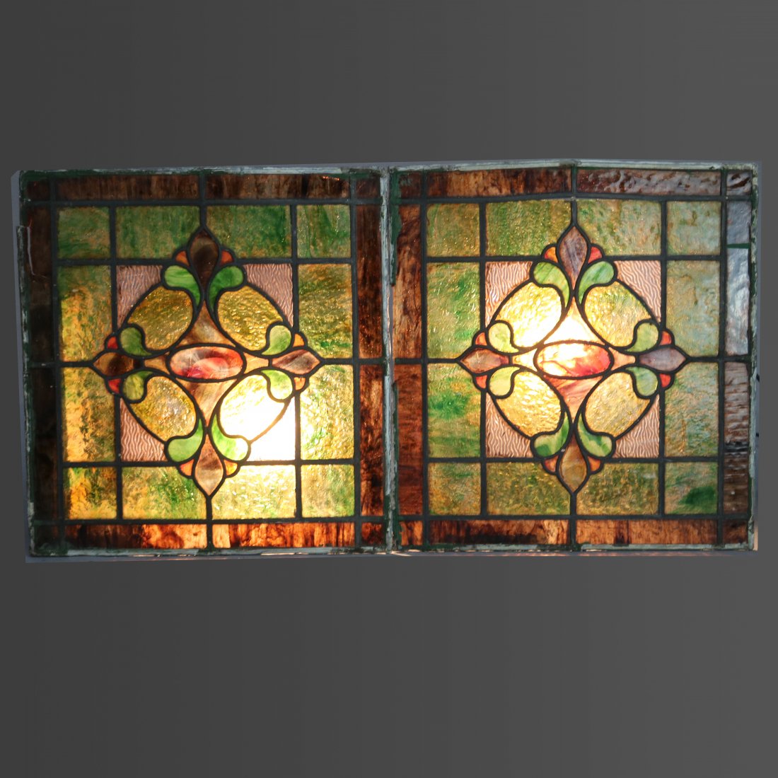 Antique Pr Arts & Crafts Leaded Jeweled & Stained Glass (1 of 10)
