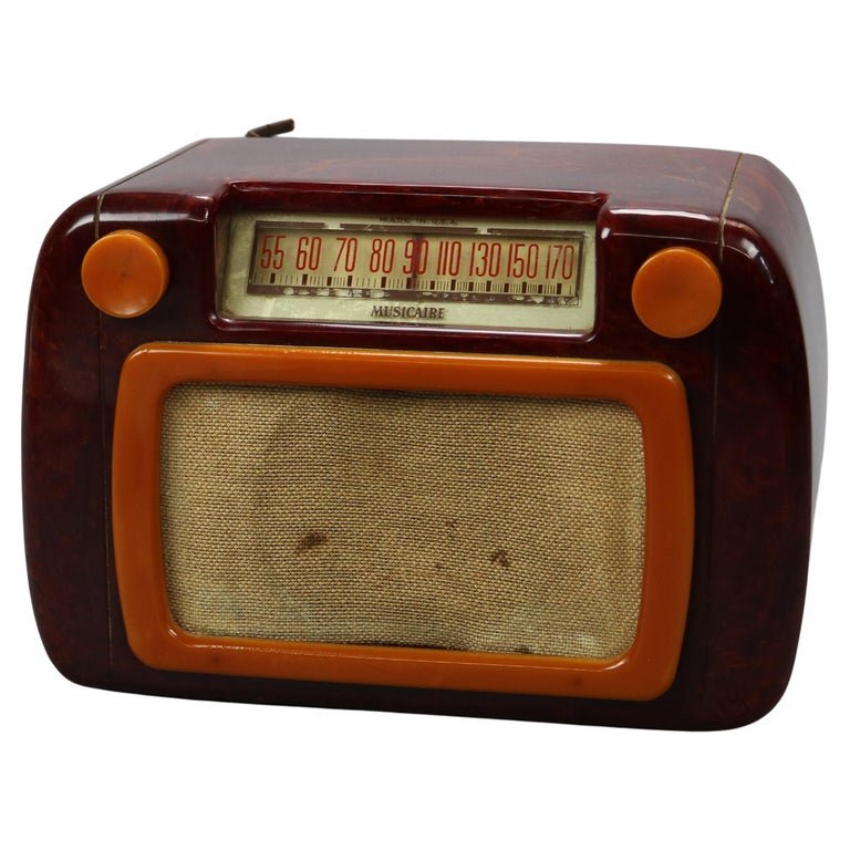 Vintage Musicaire Catalin Butterscotch & Burgundy Radio (1 of 10)