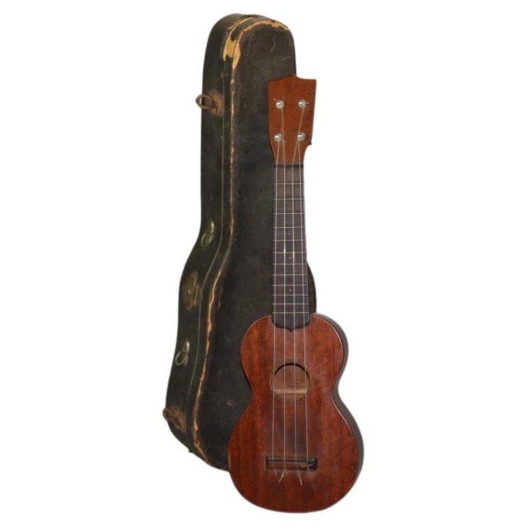 Vintage C.F. Martin & Co. 21" Ukulele & Case, 20th C (1 of 17)