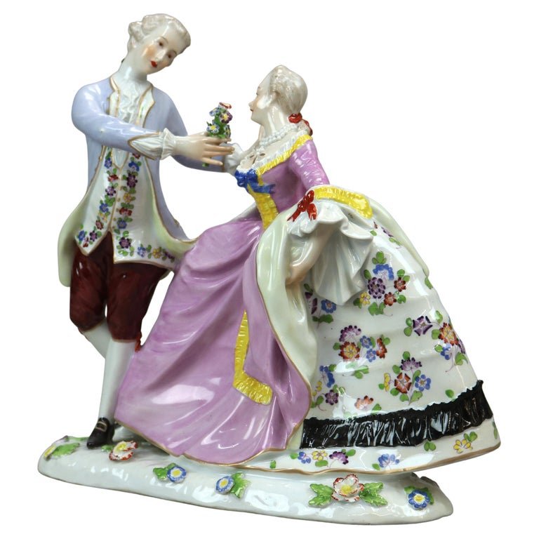 Antique German Meissen School Porcelain Figural Group, Courting Scene, 20th C (1 of 15)