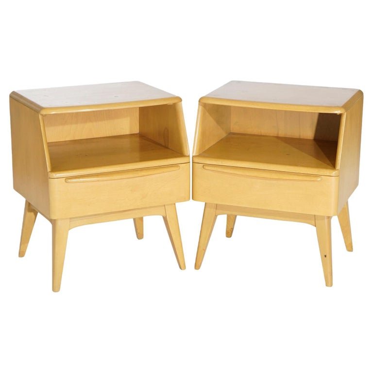 Pair Mid-Century Modern Heywood Wakefield Night Stands with Drawer, Wheat, c1950 (1 of 12)