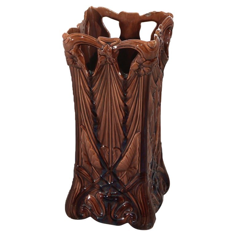 Antique Art Nouveau Majolica Art Pottery Stylized Umbrella Stand, C1900: Antique Art Nouveau Majolica Art Pottery Stylized Naturalistic Umbrella Stand, C1900. Measures- 23.25''H x 11''W x 11''D. *** OPTIONAL SHIPPING & DELIVERY - While onsite retrieval is always welcome at