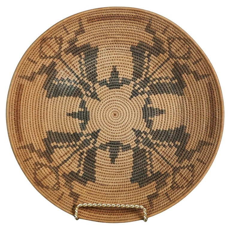 Southwestern Native American Indian Navajo Bowl with Stylized Floral Decor C1920 (1 of 6)