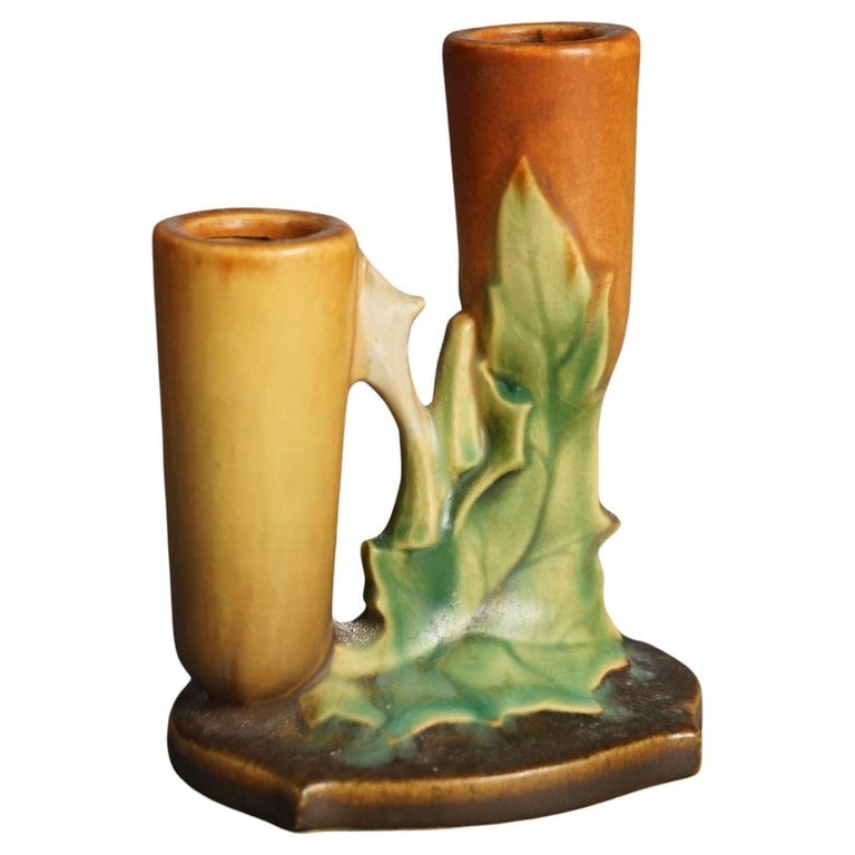 Roseville Art Pottery Brown Double Bud Vase With Thornapple Pattern C1937 (1 of 7)