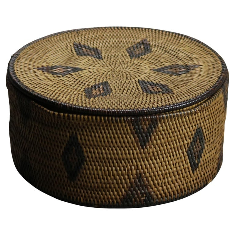 Antique Southwest Native American Indian Navajo Lidded Reed Basket C1920 (1 of 7)