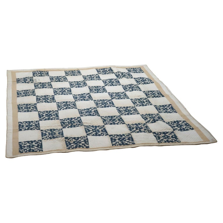 Antique Hand Sewn & Embroidered Amish Quilt, Hole in the Wall, C1900 (1 of 5)