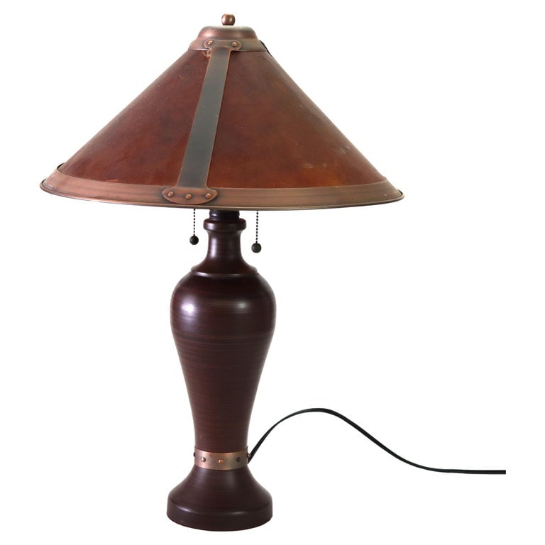 Vintage Dirk van Erp Style Arts & Crafts Copper & Mica Table Lamp 20thC: Vintage Dirk van Erp Style Arts & Crafts Copper & Mica Table Lamp 20thC. Measures - 25 3/4" x 18 1/2" x 18 1/2". A vintage Arts & Crafts table lamp in the style of Dirk van Erp, crafted in the 20th ce