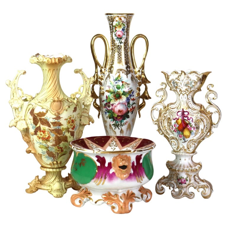 Four Antique Old Paris Porcelain Pieces: Three Vases & One Spittoon C1880: Four Antique Old Paris Porcelain Pieces: Three Vases & One Spittoon Unsigned C1880. A stunning collection of four antique Old Paris porcelain pieces, dating back to circa 1880. This set includes three