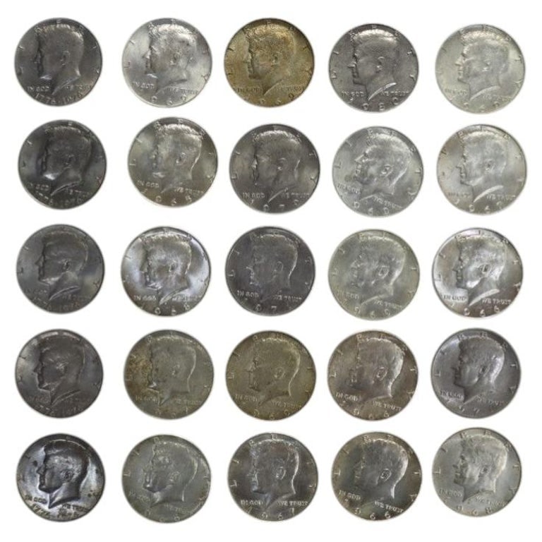 25 Kennedy Half Dollar Coins, Including 5 Bicentennial C1965-1980: 25 Kennedy Half Dollar Coins, Including 5 Bicentennial C1965-1980. *** OPTIONAL IN-HOUSE SHIPPING & DELIVERY - While onsite retrieval is always welcome at no charge, IN-HOUSE SHIPPING & DELIVERY for