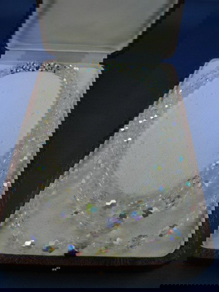 BACCARAT CRYSTAL NECKLACE: THREE STRAND CRYSTAL NECKLACE BY BACCARAT, PASTE HASP. GOOD CONDITION