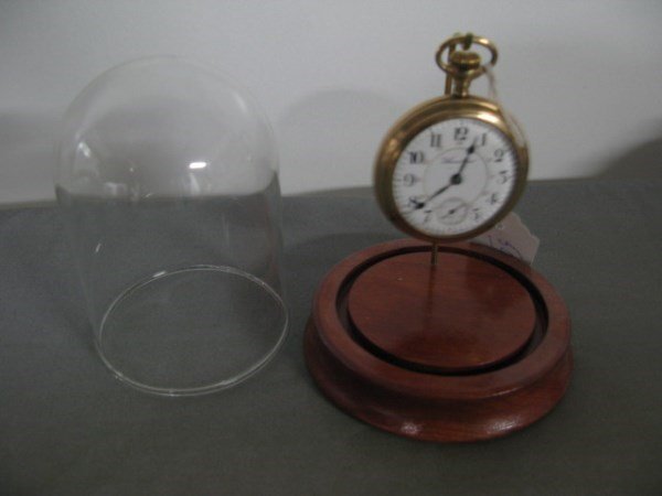 HAMILTON GOLD FILLED POCKET WATCH: 19 JEWEL WITH PORCELAIN FACE AND SECONDARY DIAL WITHIN A GLASS DOME SERIAL# 551 041 IN GOOD CONDITION