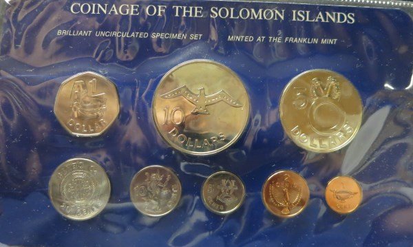 SET UNCIRCULATED COINAGE FROM THE SOLOMON ISLANDS: MINTED AT THE FRANKLIN MINT - BRILLIANT UNCIRULATED SPECIMEN SET