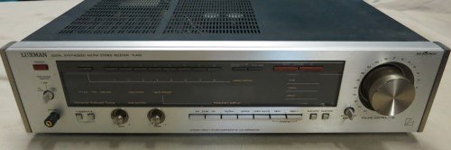LUXMAN R-405 DIGITAL SYNTHESIZED RECEIVER: IN GOOD CONDITION