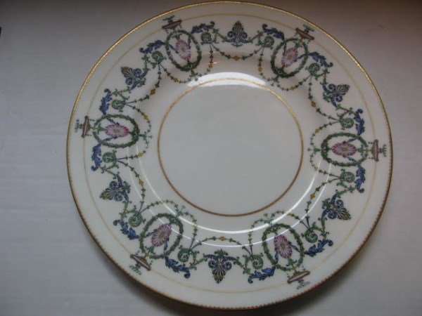 PARTIAL MINTON DINNER SET - H2581 PATTERN (1 of 4)