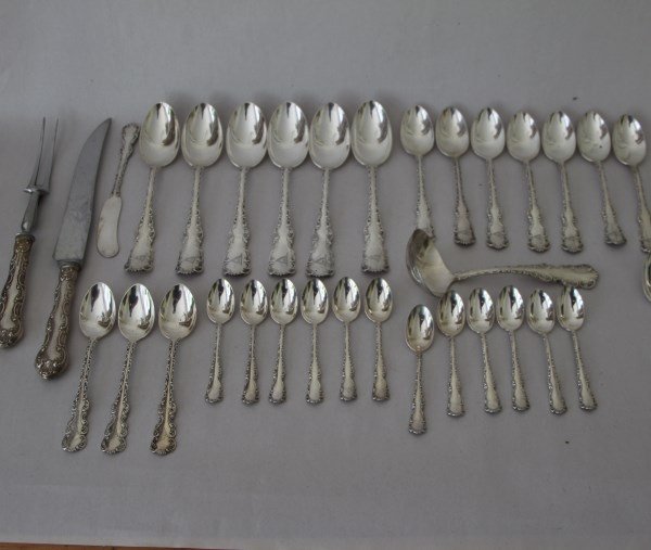 PARTIAL BIRKS STERLING FLATWARE SERVICE - LOUIS XV (1 of 3)