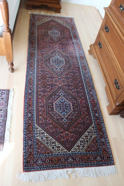 FINE QUALITY PERSIAN RUNNER (1 of 1)