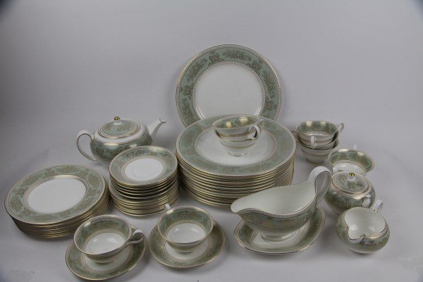 WEDGEWOOD PARTIAL DINNER SERVICE FOR TWELVE (1 of 3)