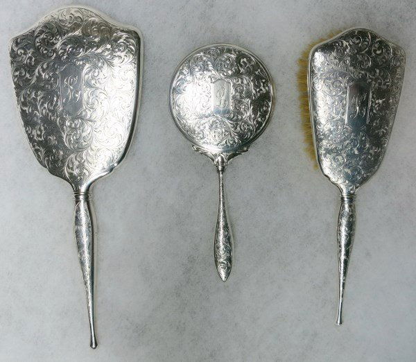 BIRKS STERLING THREE PIECE DRESSER SET (1 of 2)