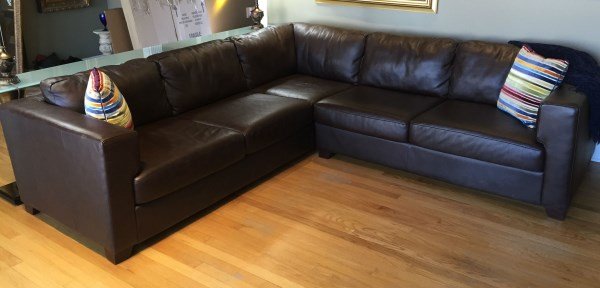 HAVANA BROWN SECTIONAL SOFA (1 of 3)