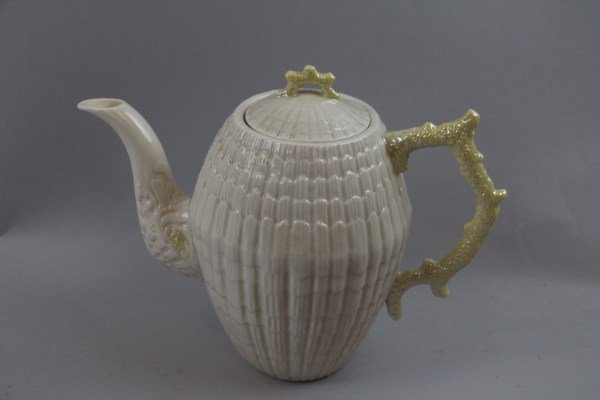BELLEEK TEAPOT (1 of 1)