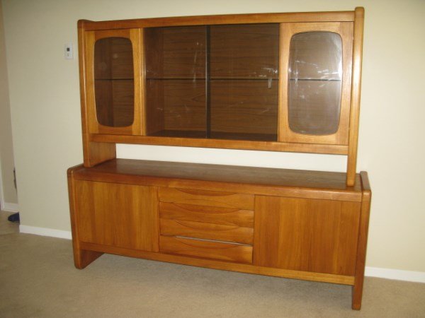 TEAK BUFFET - HUTCH (1 of 2)