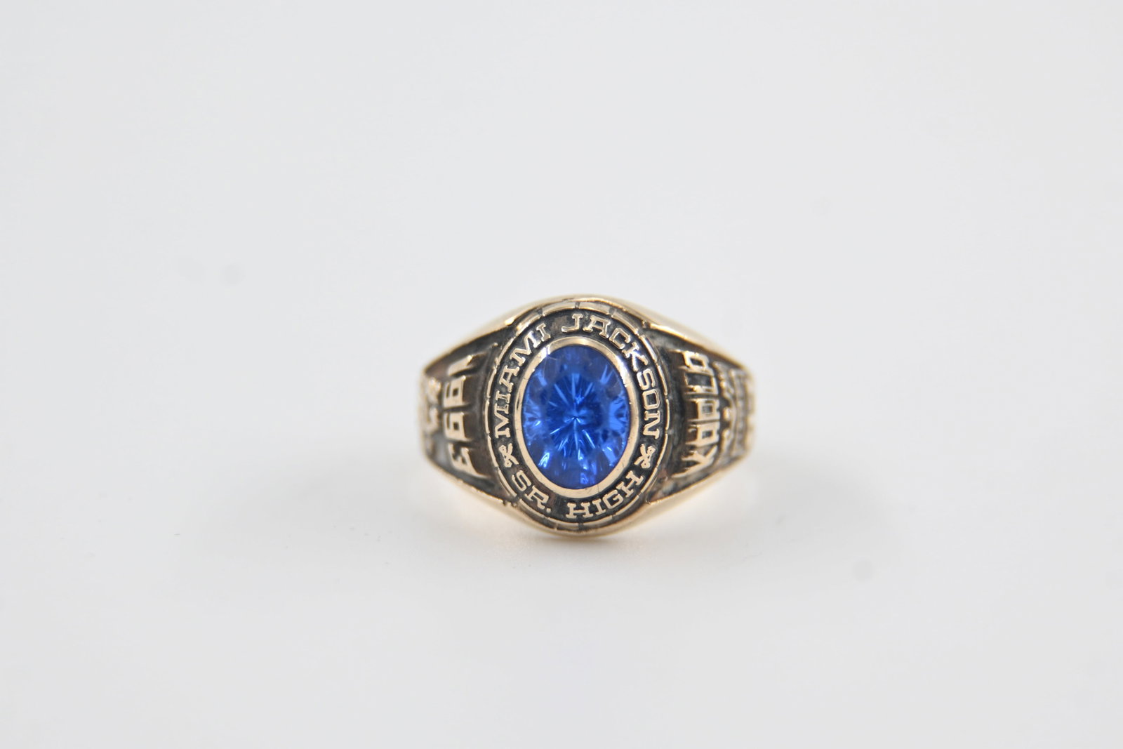 1993 Miami Jackson Senior High School 10k Yellow Gold Ladies Class Ring (1 of 6)