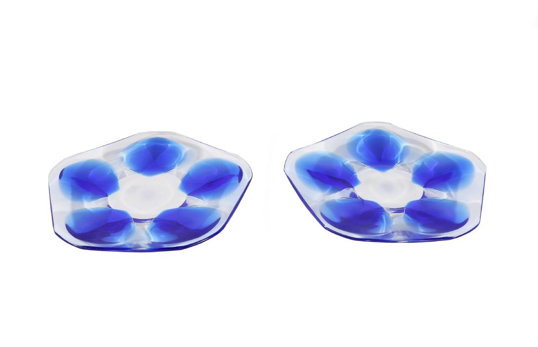 Pair of Lalique France Crystal Oyster Plates (1 of 3)