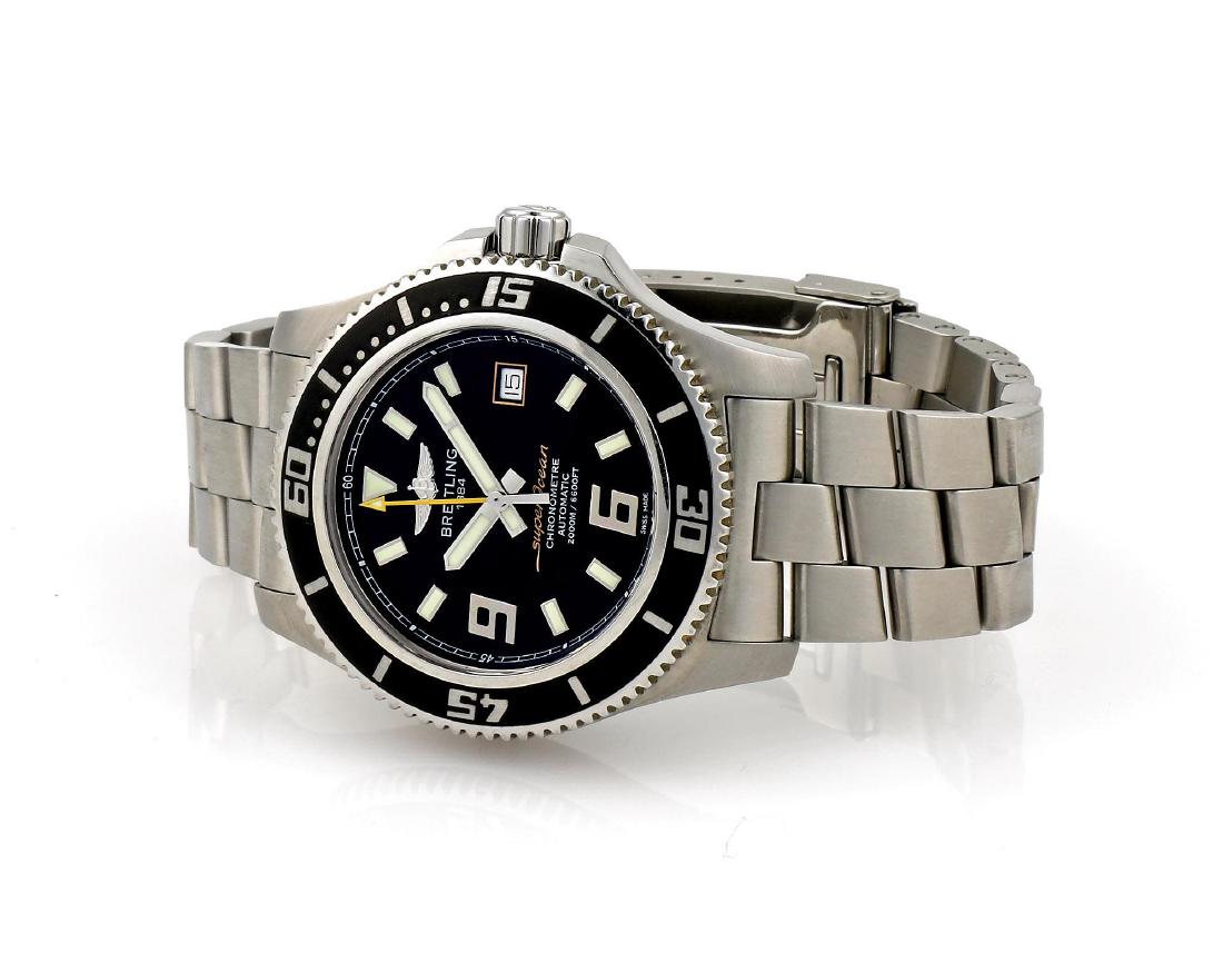 Mens Breitling Superocean 44mm A17391: Mens stainless steel Breitling Superocean automatic watch A17391. It has a 44mm case with a bracelet size of just under 7.5". In excellent condition, lightly worn. Original retail price $4,700. w