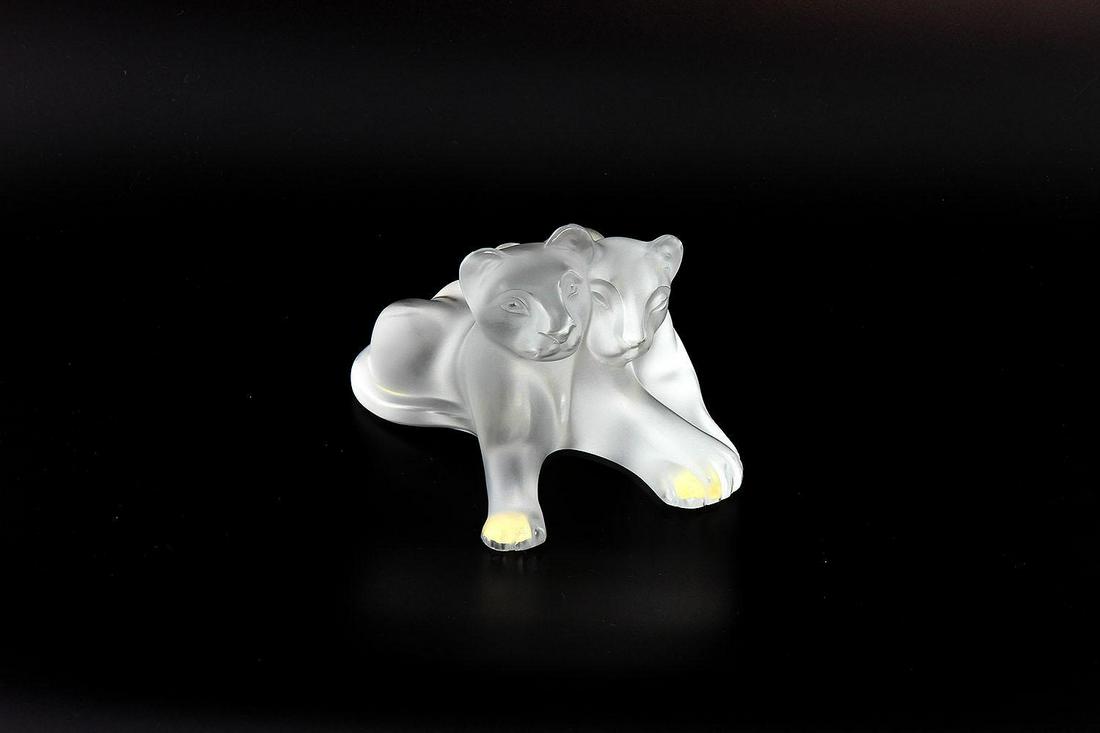 Lalique "Tambwee" Lion and Cub 5"L (1 of 2)