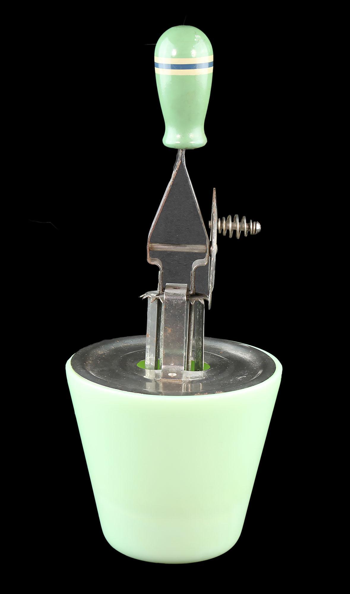 Vintage Depression Glass Jadeite Hand Mixer (1 of 2)