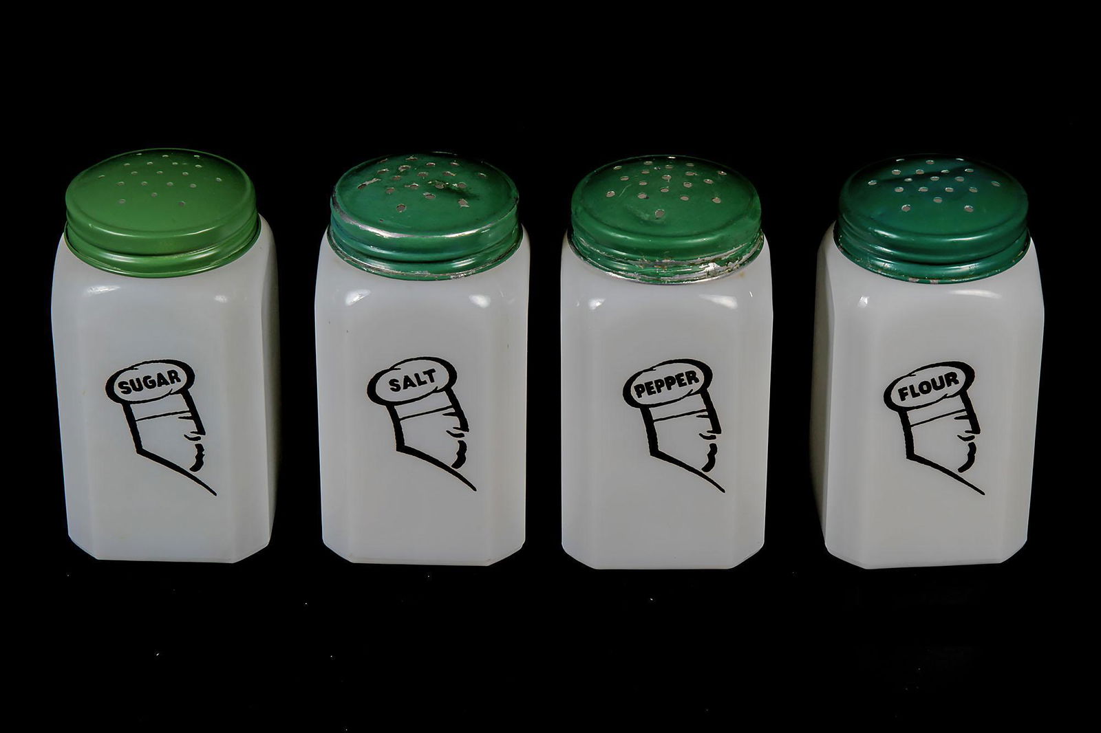 Vintage Depression Glass Shaker Set (1 of 1)