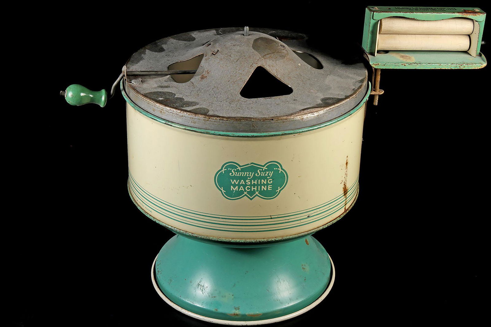 Vintage Depression Era â€œSunny Susieâ€ Child Washer (1 of 1)