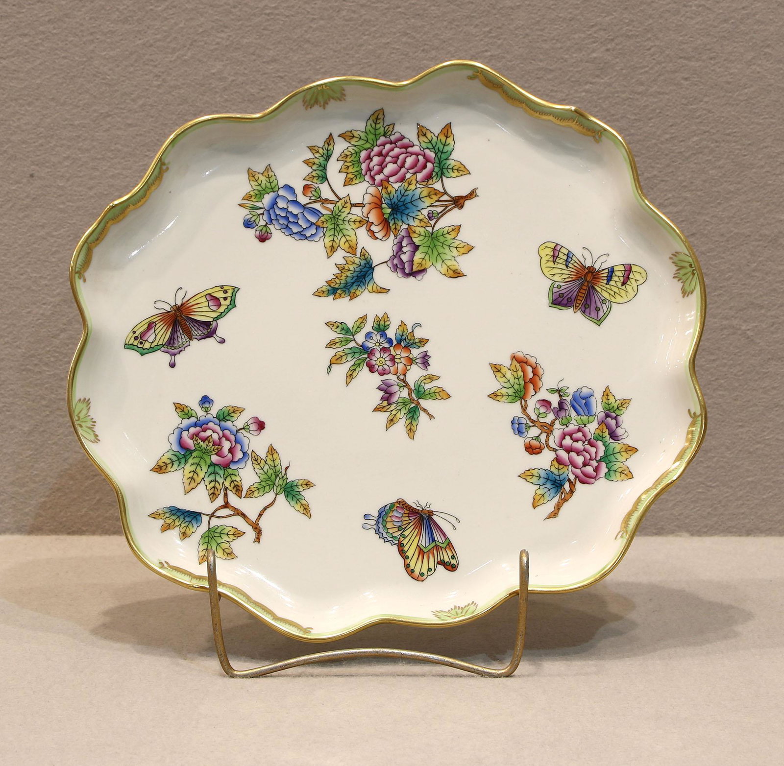 Herend Hand Painted  Serving Plate (1 of 3)