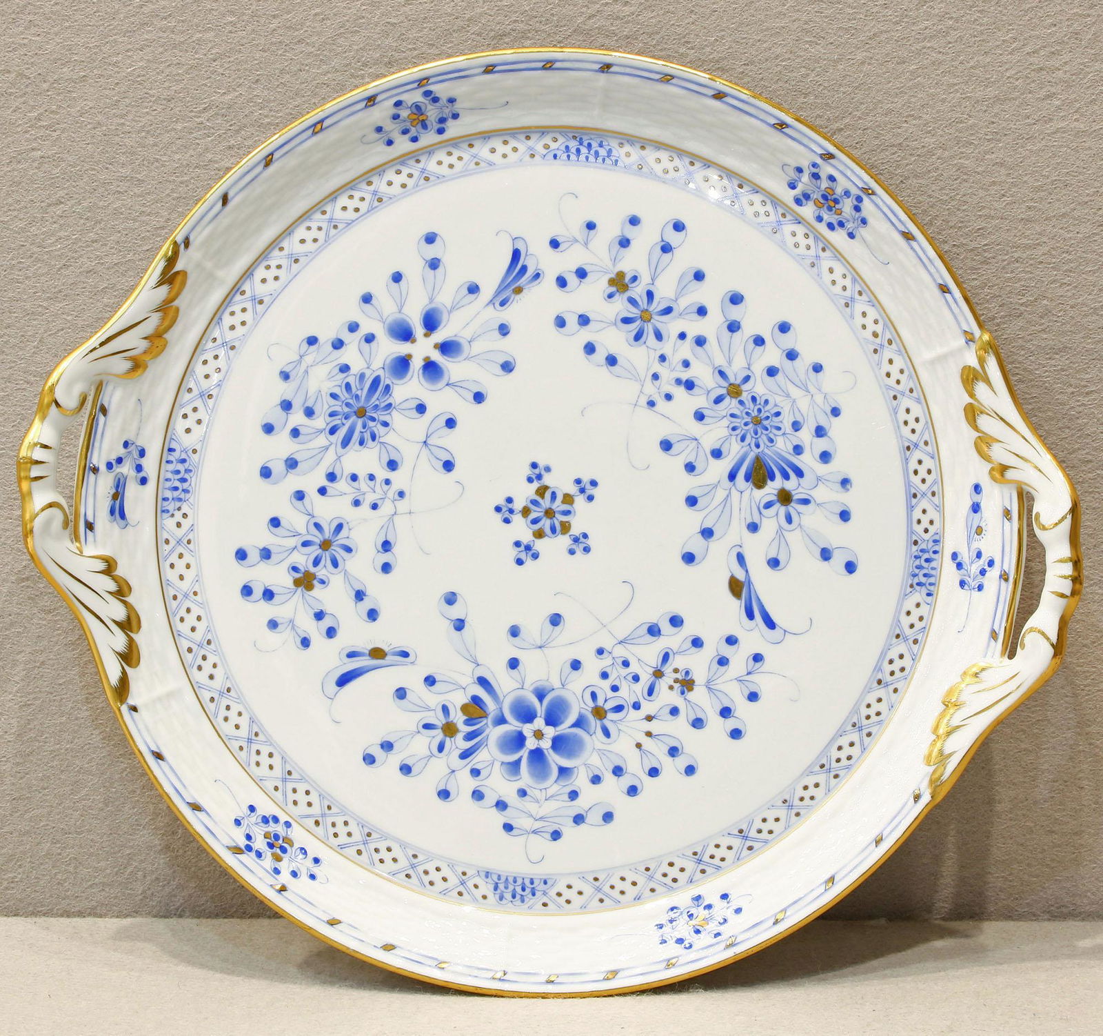 Herend Waldstein Blue Round Serving Tray (1 of 3)