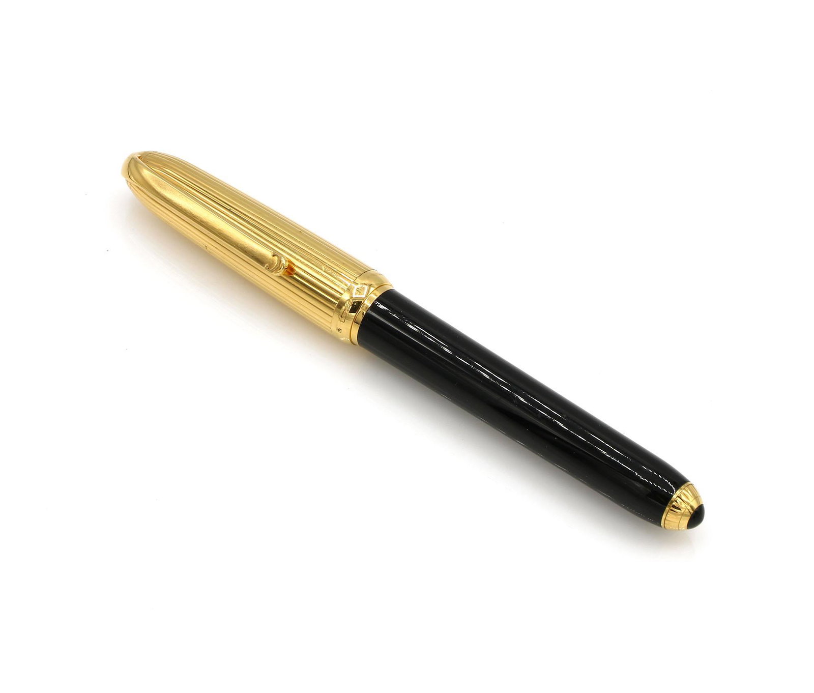 Cartier Fountain Pen: Cartier fountain pen with 18k yellow gold nib. It is 5.5" long. Barrel shows a light scratch here or there consistent with use. Please review all photos closely. The nonappearance of a condition r