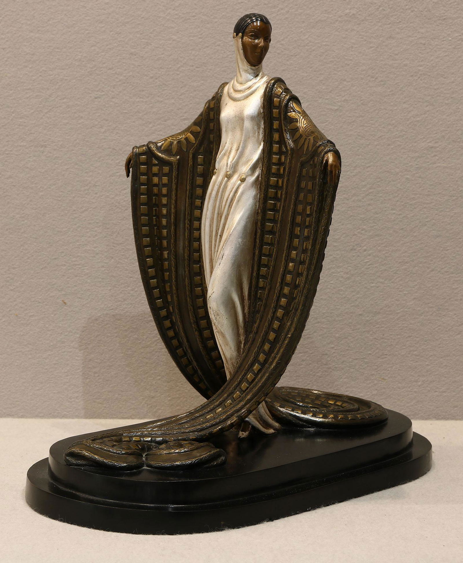 Erte La Mysterieuse Ltd Ed Bronze Sculpture (1 of 7)