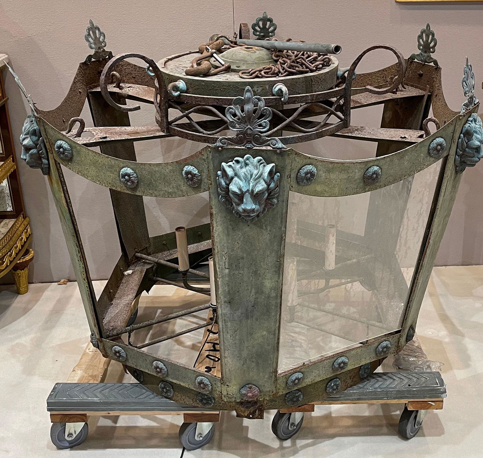 Decorative Wrought Iron 6 Light Chandelier (1 of 5)