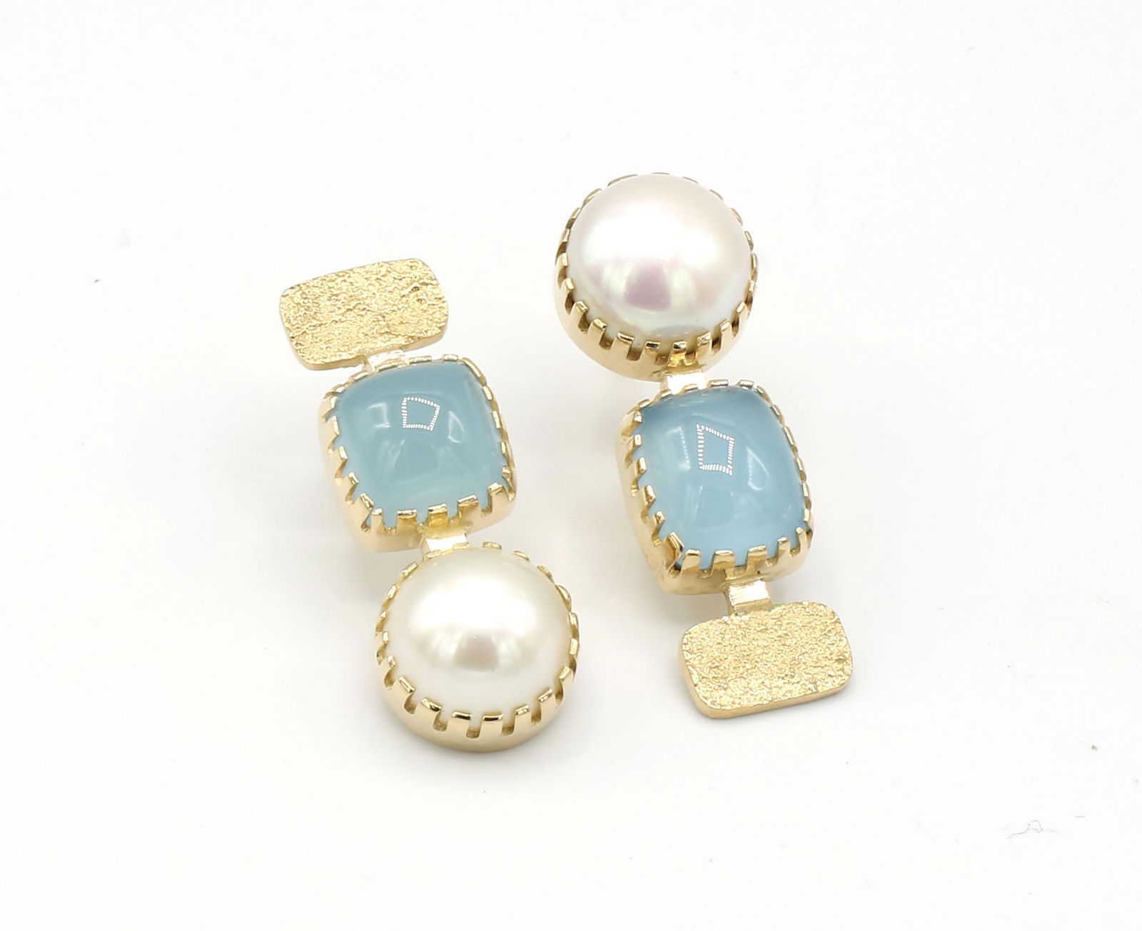 18K Yellow Gold Pearl and Chalcedony Drop Earrings (1 of 2)