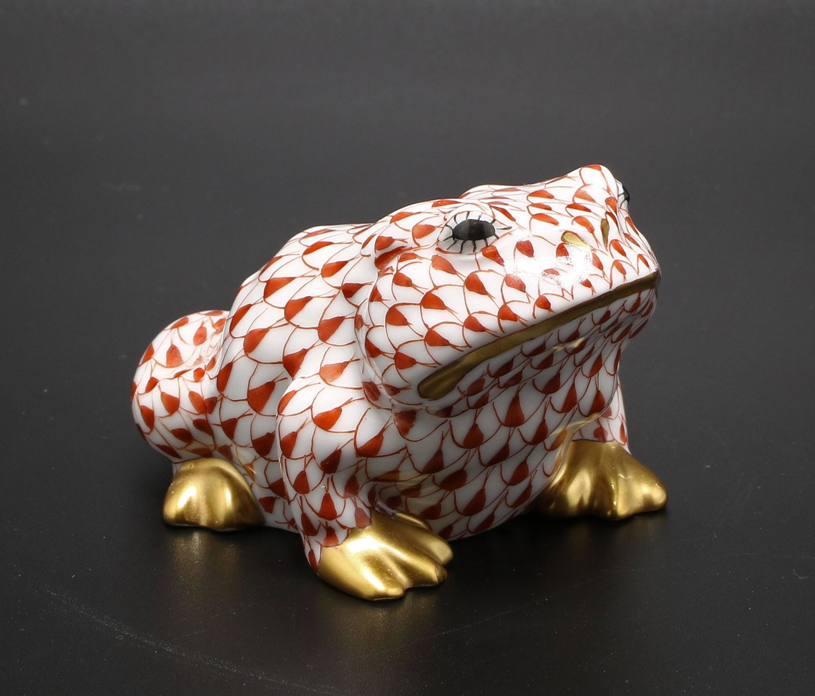 Herend Porcelain Rust Fishnet Frog (1 of 3)
