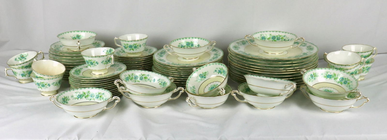 84 Pc. Royal Crown Derby "Derby Dale" China Set (1 of 5)