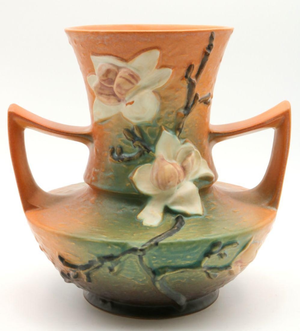 Roseville Magnolia Pottery Handled Vase (1 of 3)
