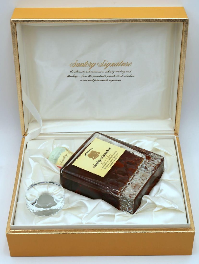 Suntory Signature "Keizo Saji" Japanese Whiskey (1 of 5)