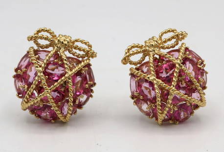 14Kt Yellow Gold & Pink Tourmaline Heart Earrings: 14Kt Yellow Gold &amp; Pink Tourmaline Heart Earrings. Weight approx. - 16.5 dwt.  Have a similar item to sell? Contact us at info&#64;marketauctionsinc.com **If you do not want us to ship for you, pl