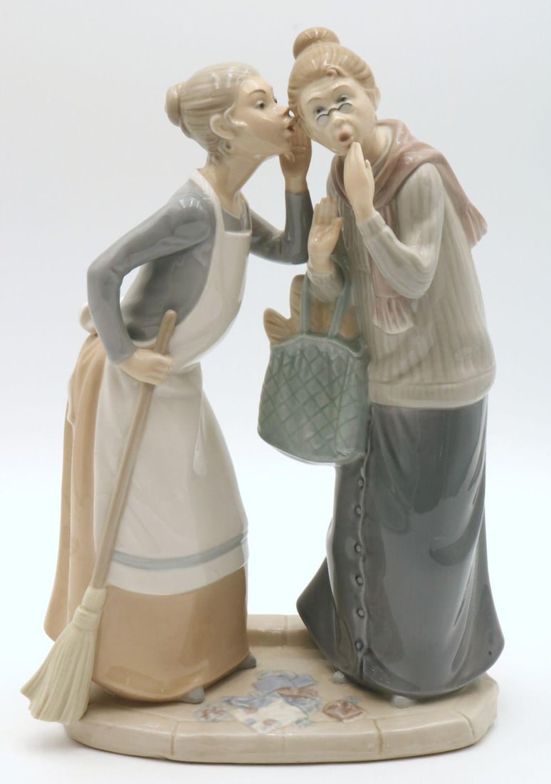 Lladro "The Gossips" #4984 Porcelain Sculpture: Lladro "The Gossips" #4984 Porcelain Sculpture. Measures approx. - 12" high x 8 1/2" wide. Have a similar item to sell? Contact us at info@marketauctionsinc.com Please review all p