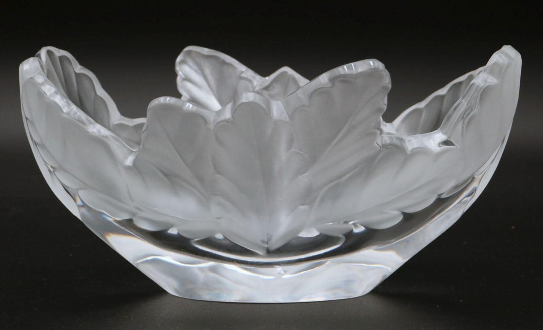 Lalique "Chene" Crystal Bowl (1 of 3)