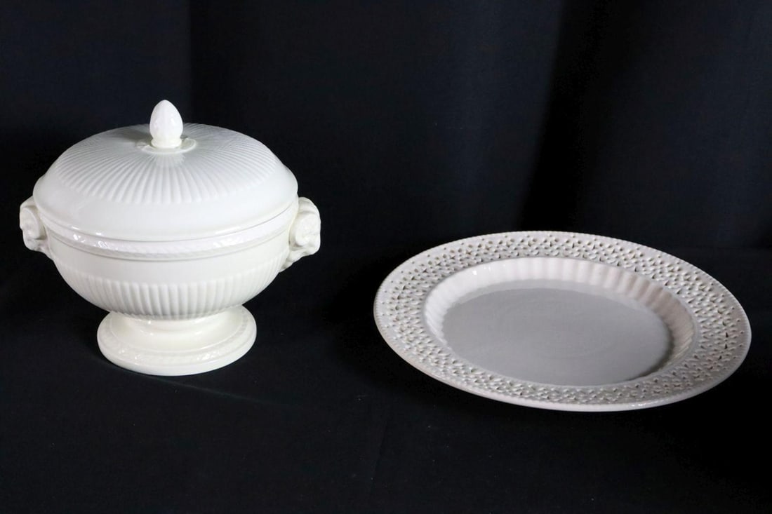 Wedgwood & Ralph Lauren Creamware Tureen and Platter (1 of 5)