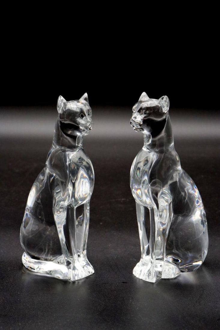 Pair of Baccarat "Cat" Crystal Sculptures: Pair of Baccarat "Cat" Crystal Sculptures. Measures approx. - 6 1/4" high x 3 1/2" deep. Have a similar item to sell? Contact us at info@marketauctionsinc.com Please review all pho