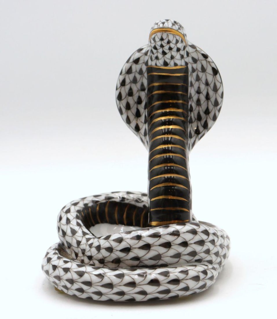 Herend Hand Painted Porcelain Fishnet Cobra (1 of 5)