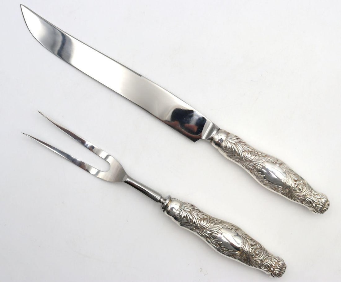 Tiffany & Co. "Chrysanthemum" Sterling Roast Carving Set (1 of 7)